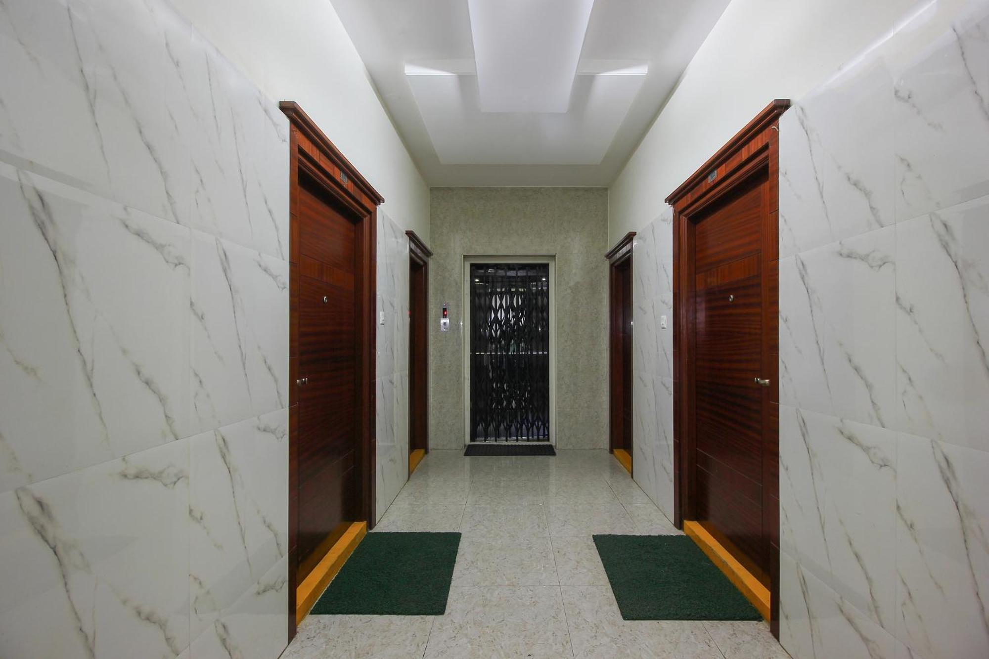 Hotel Collection O Madhapur Kondapur  Esterno foto